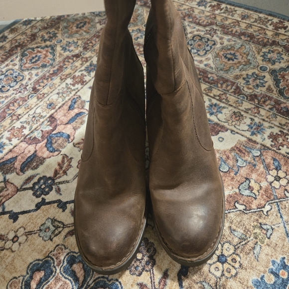 Born Brown Leather Boots - Picture 3 of 9